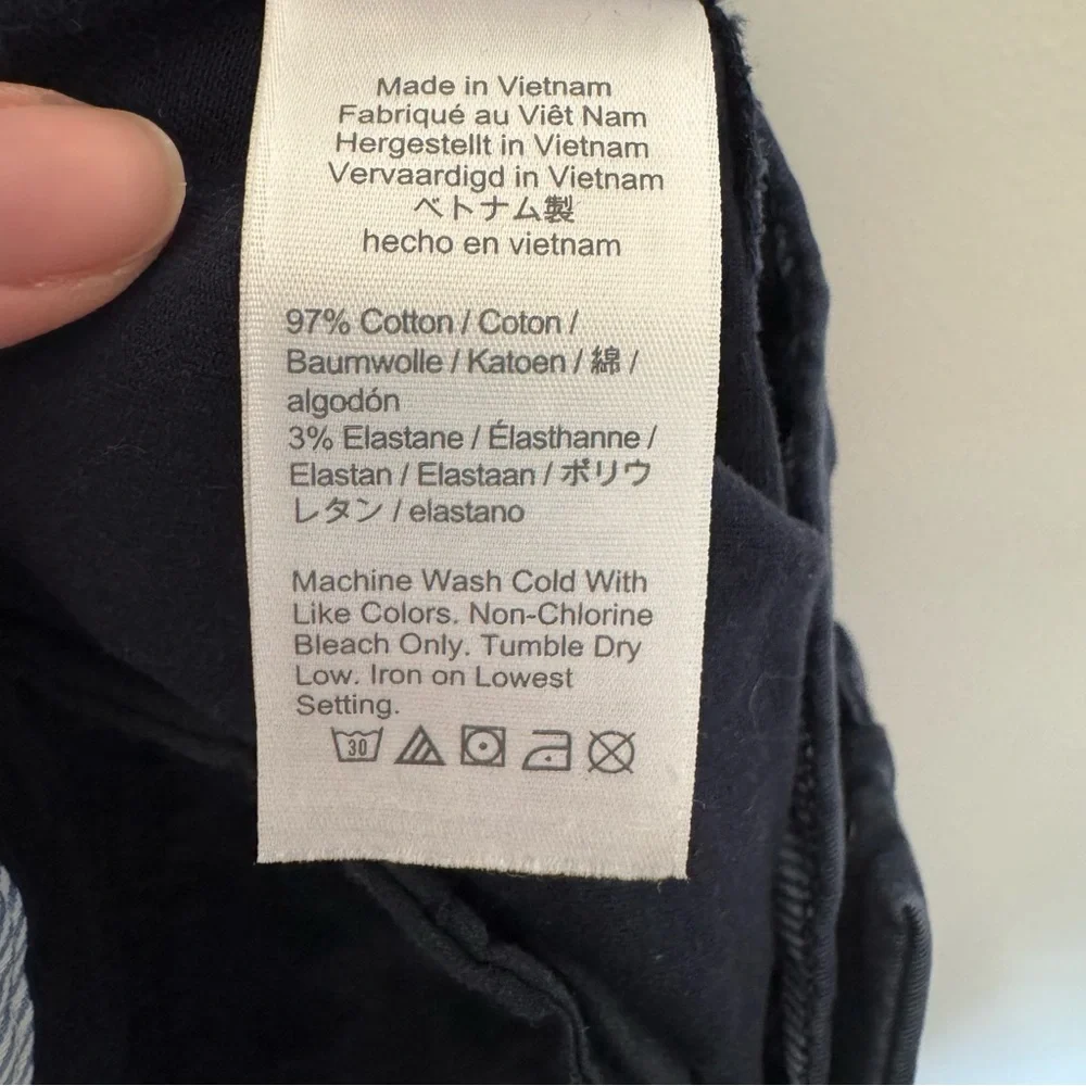 J. Crew 5”‎ Chino Shorts Navy Blue